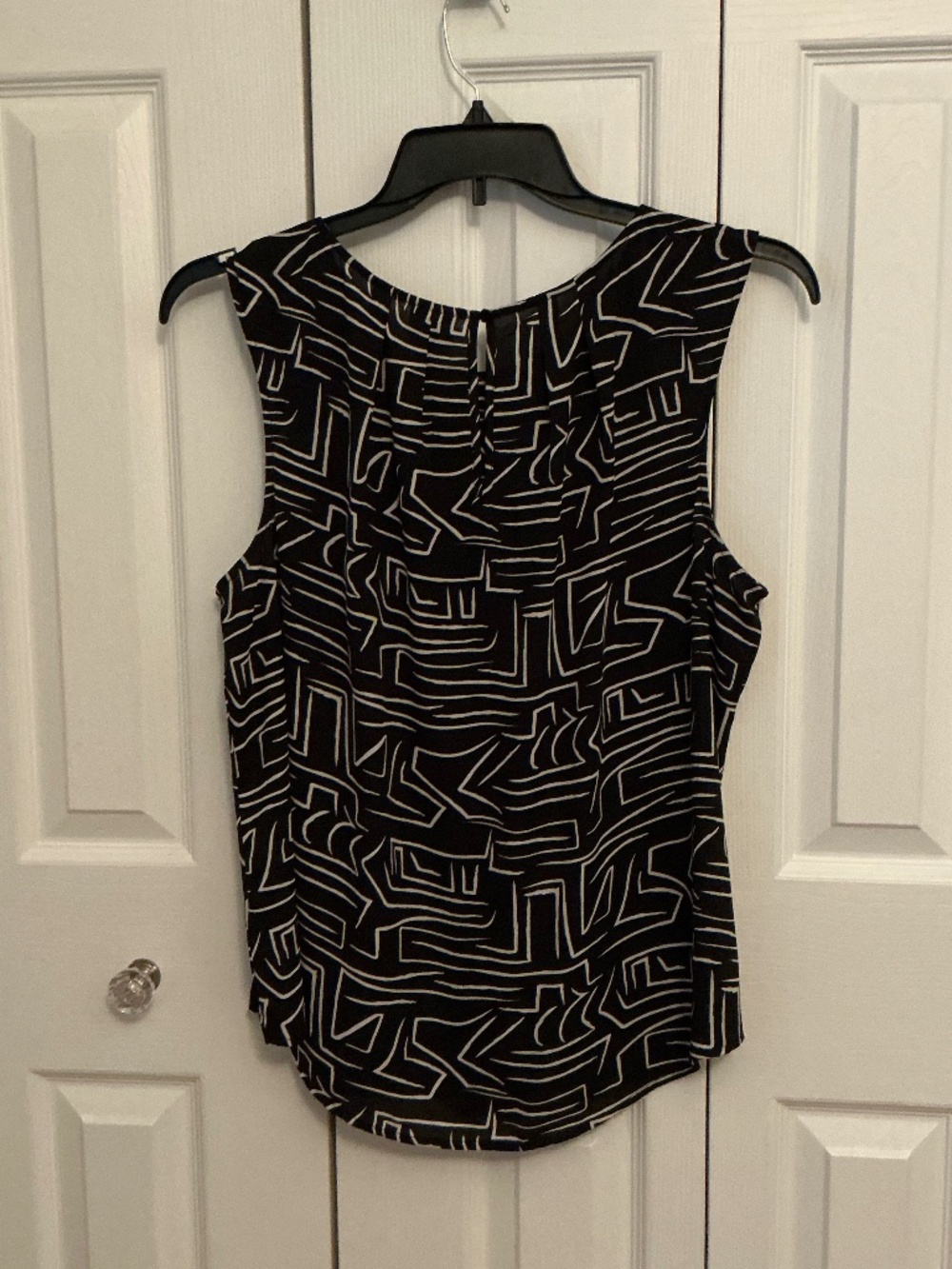 Worthington Women’s Sleeveless Blouse